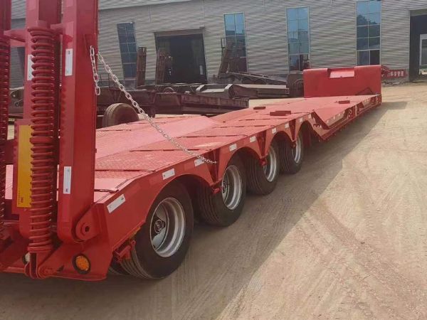 軸線特種低平板半掛車